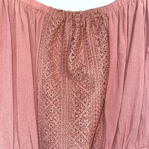 Cute Vintage Style Short Puff Sleeve Crop Top - Picture 3 of 3